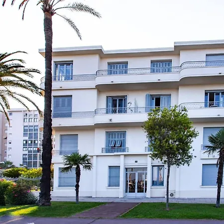 #42 Staywizus - Idyllic Frame With Panoramic Sea View Ac & Balcony Apartment